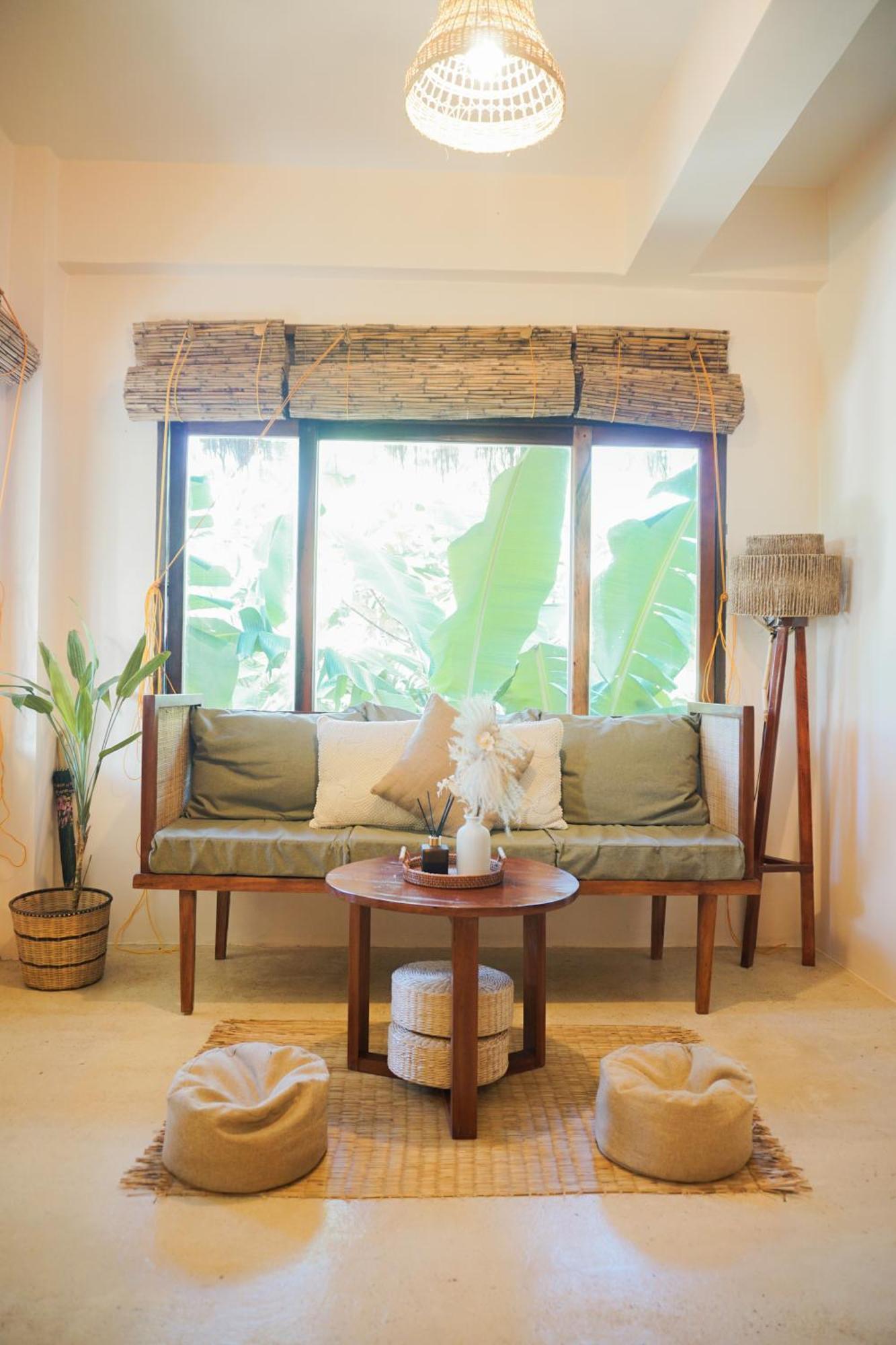 Greenhouse Siargao Roadside Boutique Apartments General Luna  Extérieur photo